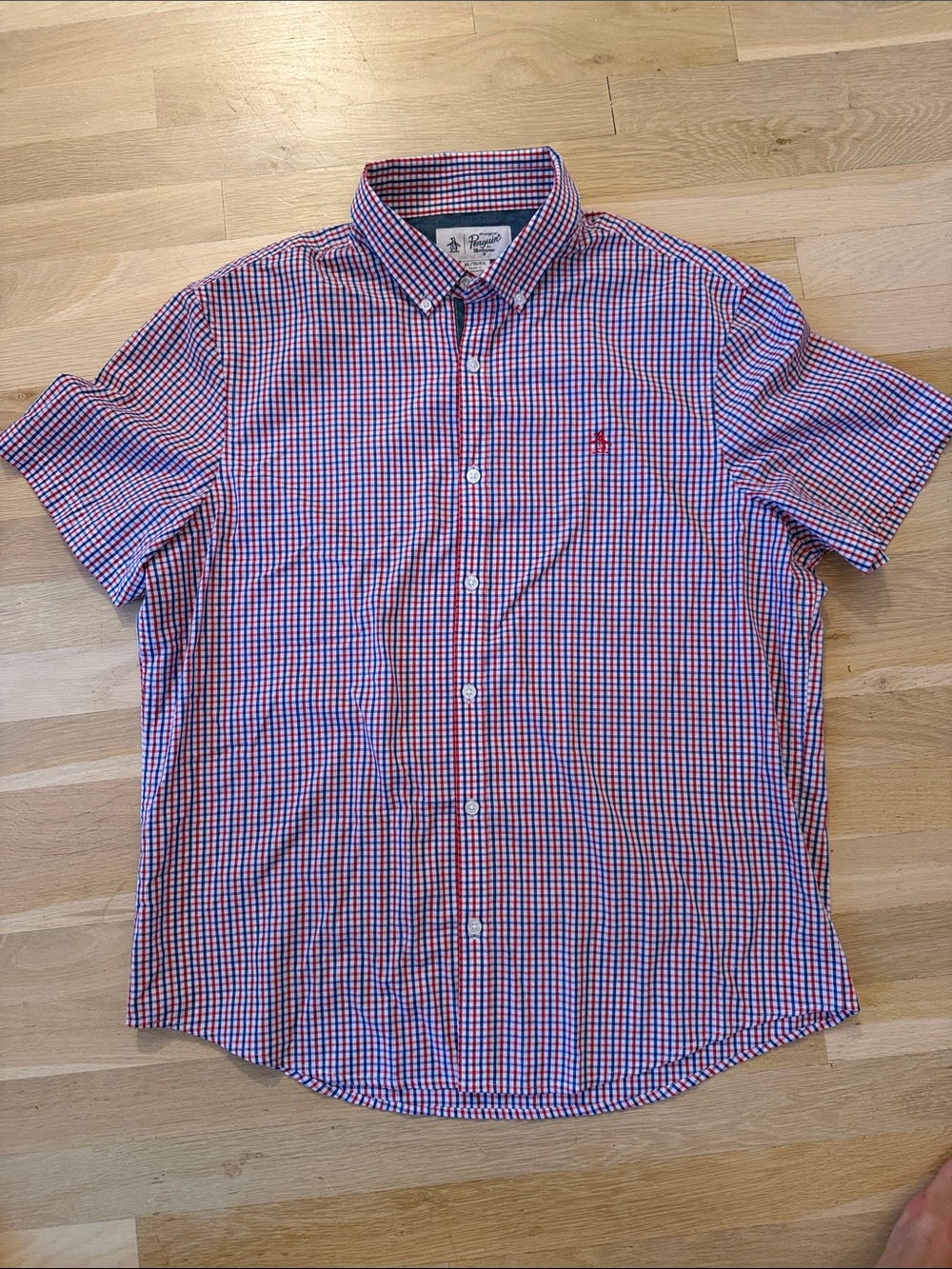 Penguins Men's Short Sleeve Button-Down Gingham Shirt - Red & Blue